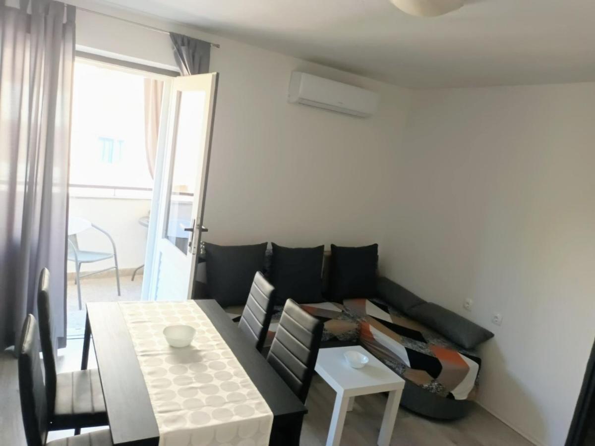 Apartment "None" Μακάρσκα Εξωτερικό φωτογραφία