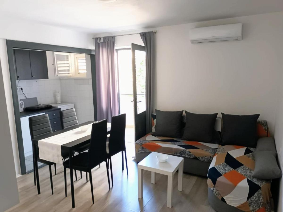 Apartment "None" Μακάρσκα Εξωτερικό φωτογραφία
